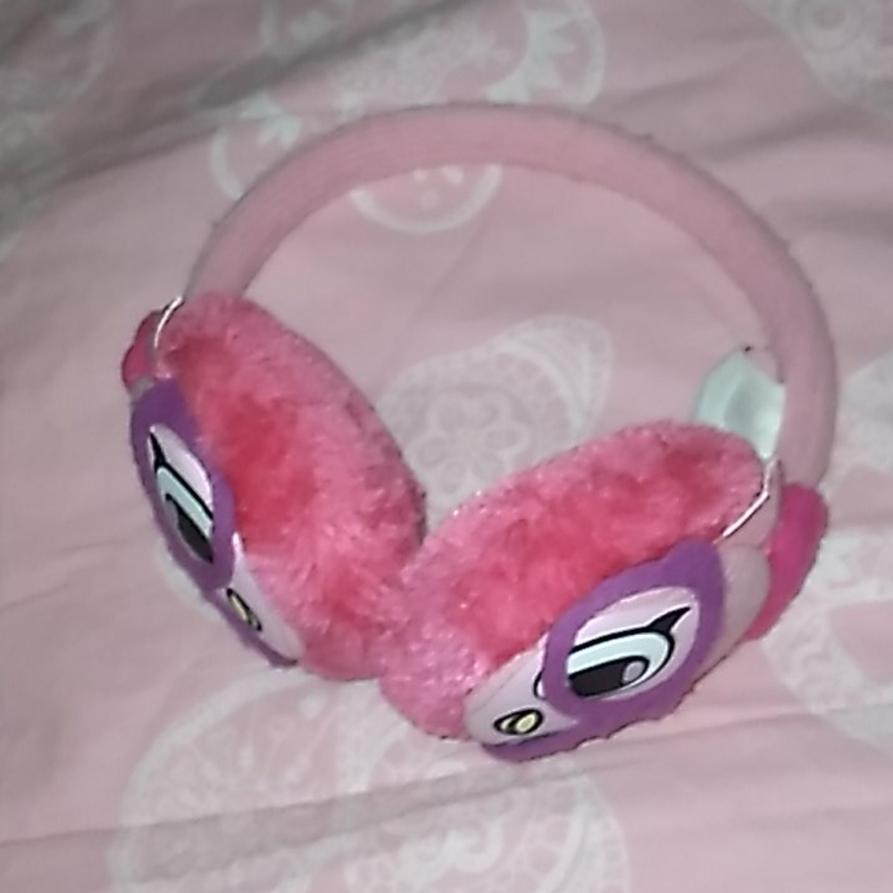 Earwarmers - Picture 2 of 3